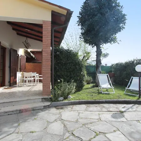 Villa Patio *